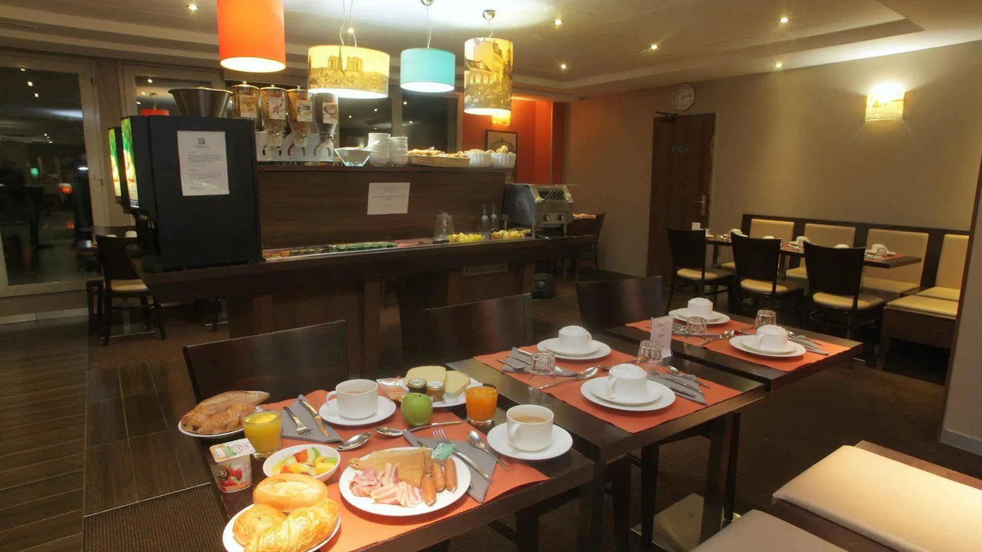 Montmartre By Ihg 4* Paris